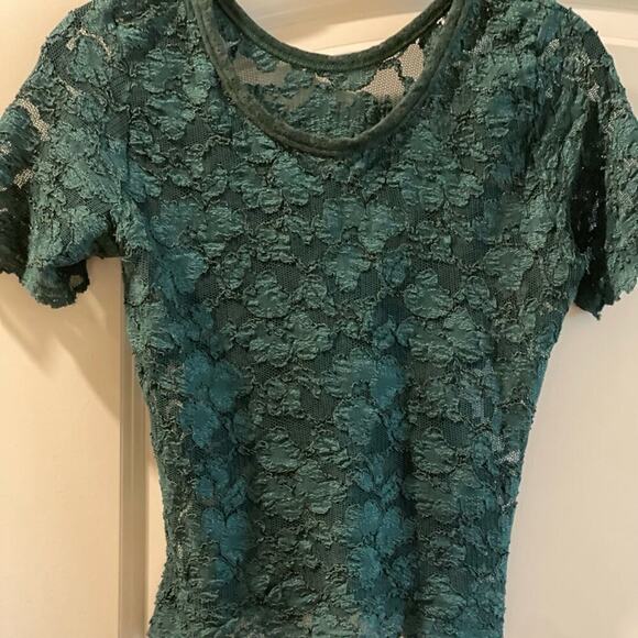 T- shirt camisole green lace stretch lace vintage  - darling for layering - Picture 1 of 3